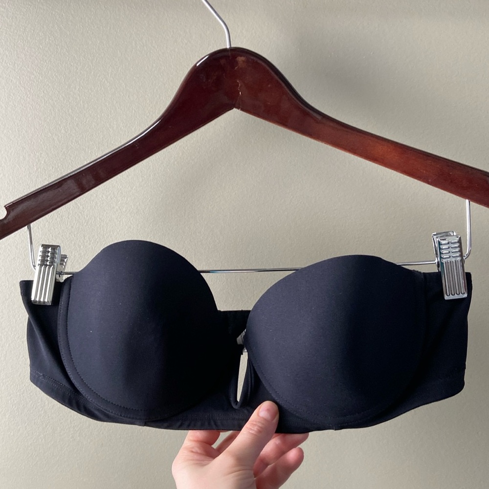 New Calvin Klein 34D 34 D Strapless Plunge Black Bra